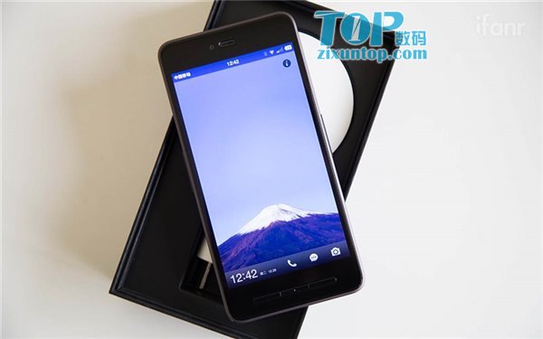 锤子T2