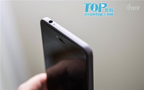 锤子T2