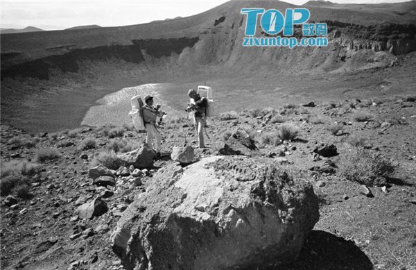 登录月球到底是真是假